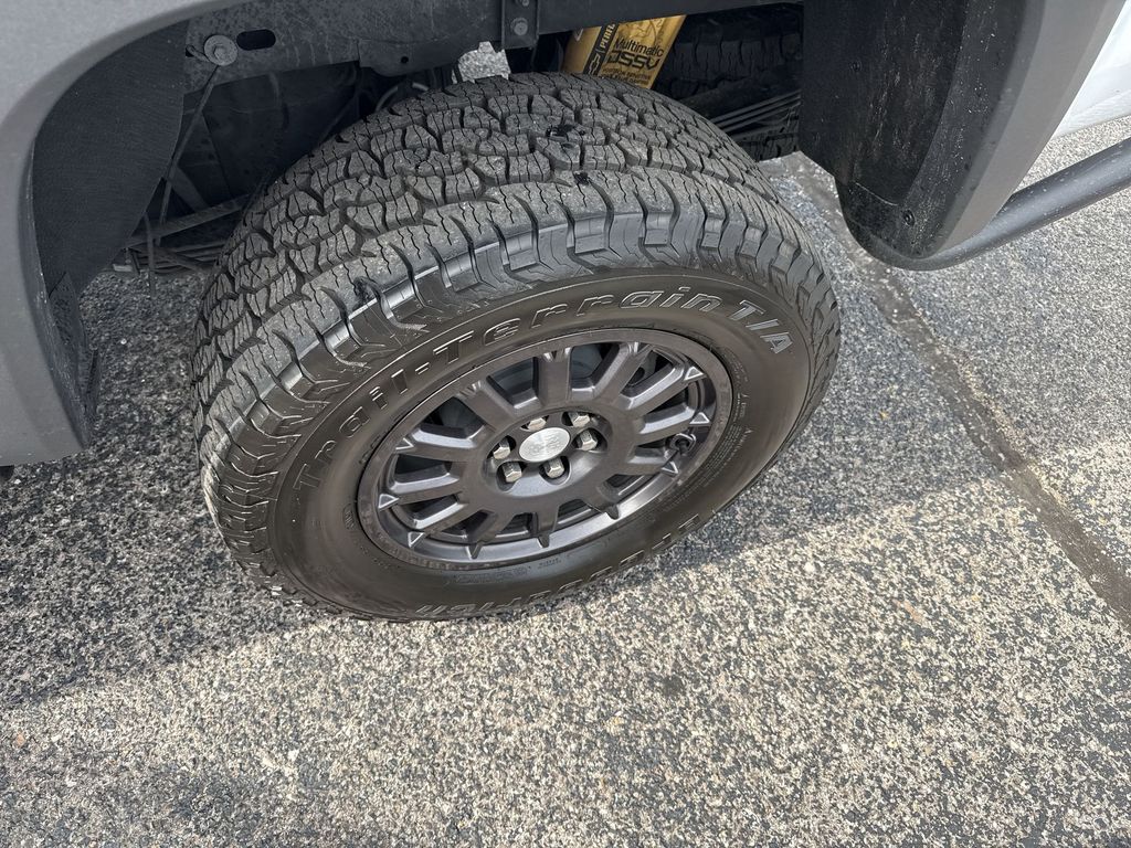 2022 Chevrolet Colorado ZR2 - Photo 40