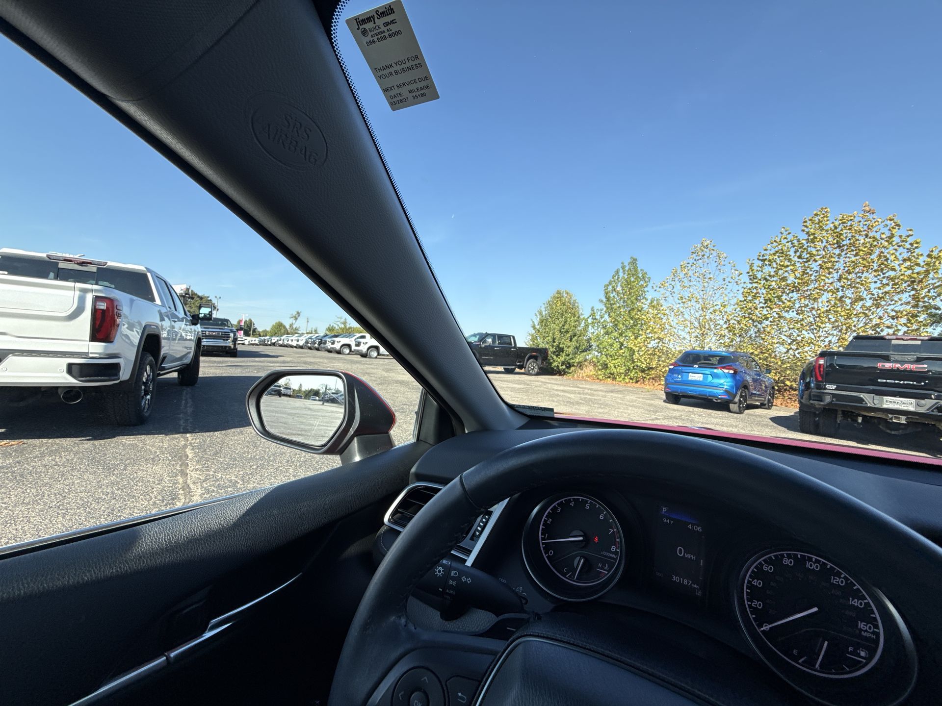 2023 Toyota Camry SE - Photo 11