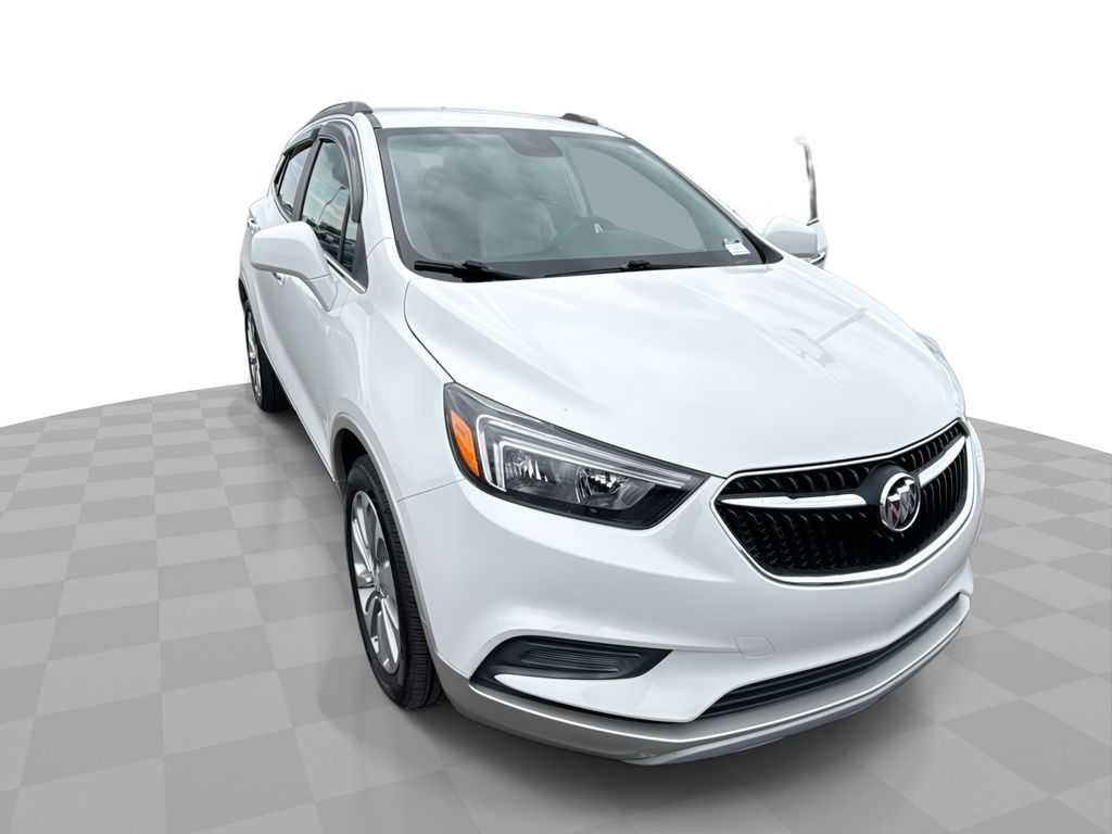 2020 Buick Encore Preferred's photo