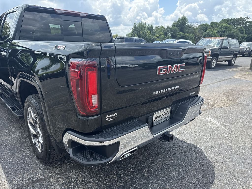 2024 GMC Sierra 1500 SLT - Photo 33