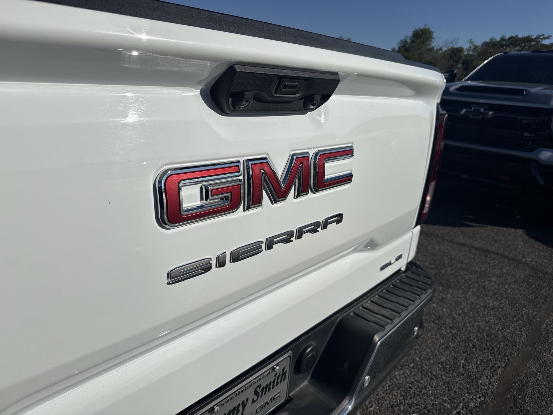 2024 GMC Sierra 1500 SLE - Photo 38