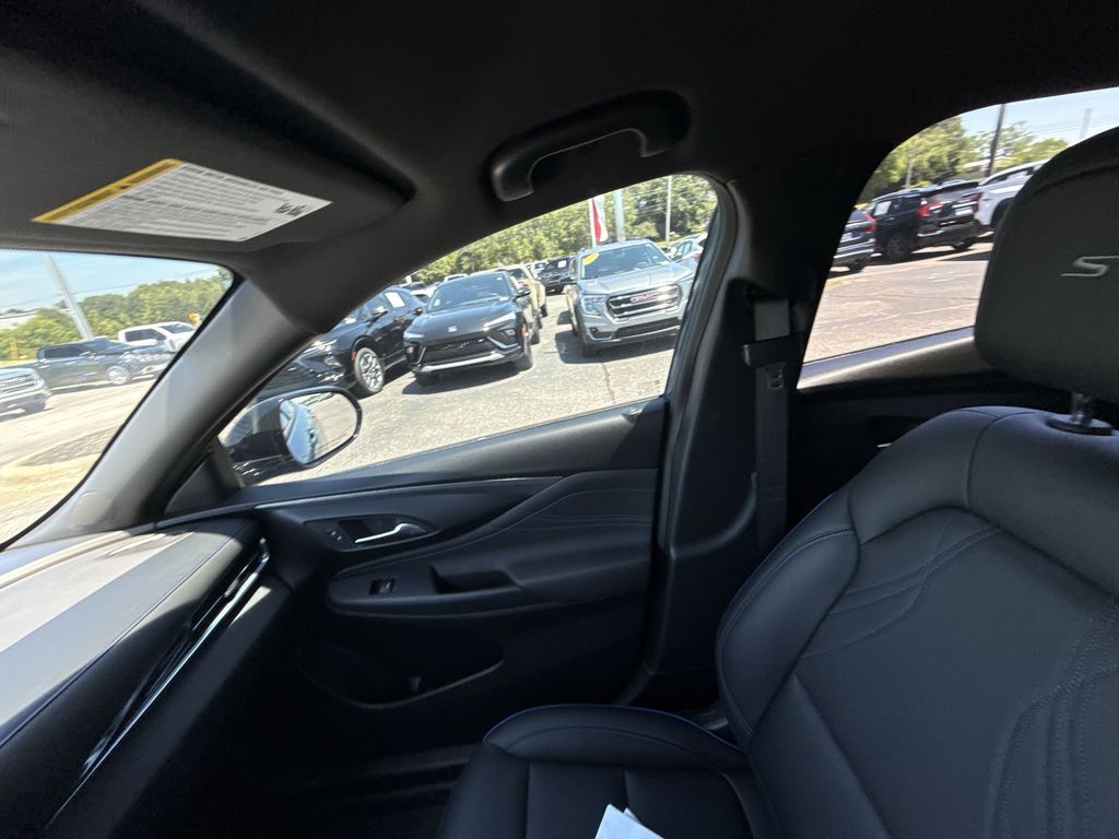 2024 Buick Envista Sport Touring - Photo 26