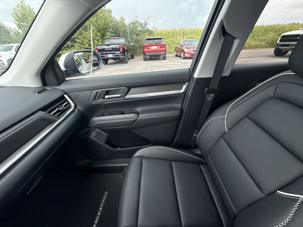 2026 GMC Terrain Denali - Photo 26
