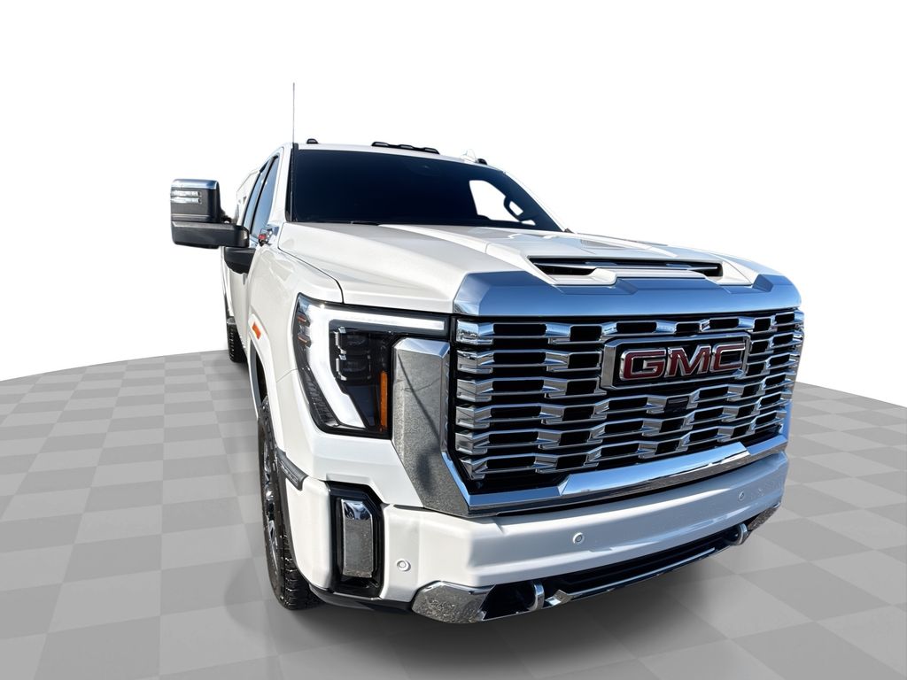 2025 GMC Sierra 2500HD Denali's photo