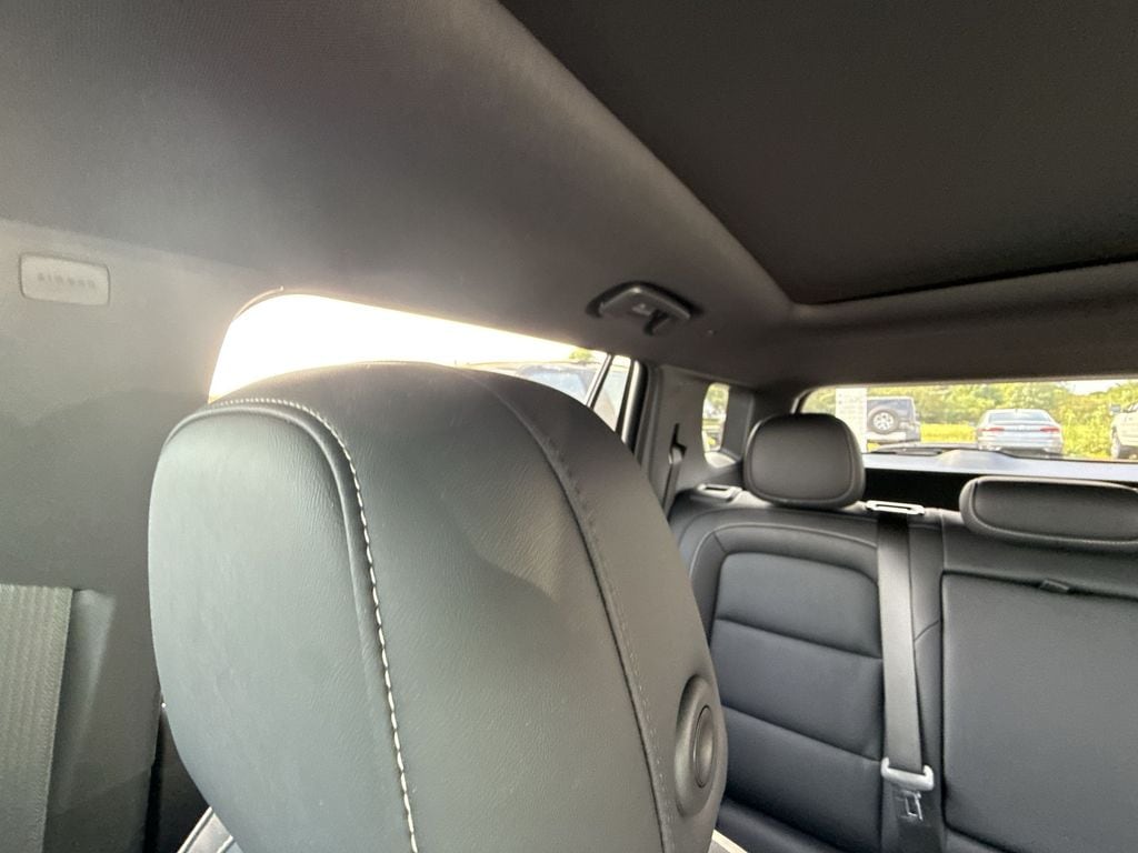 2025 GMC Terrain Elevation - Photo 10