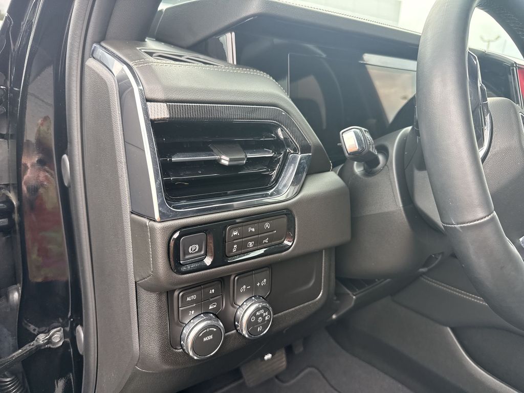 2026 GMC Yukon XL Elevation - Photo 23