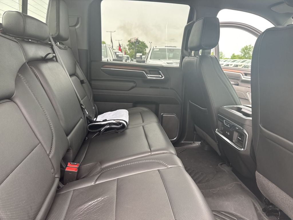 2024 GMC Sierra 2500HD Denali - Photo 34