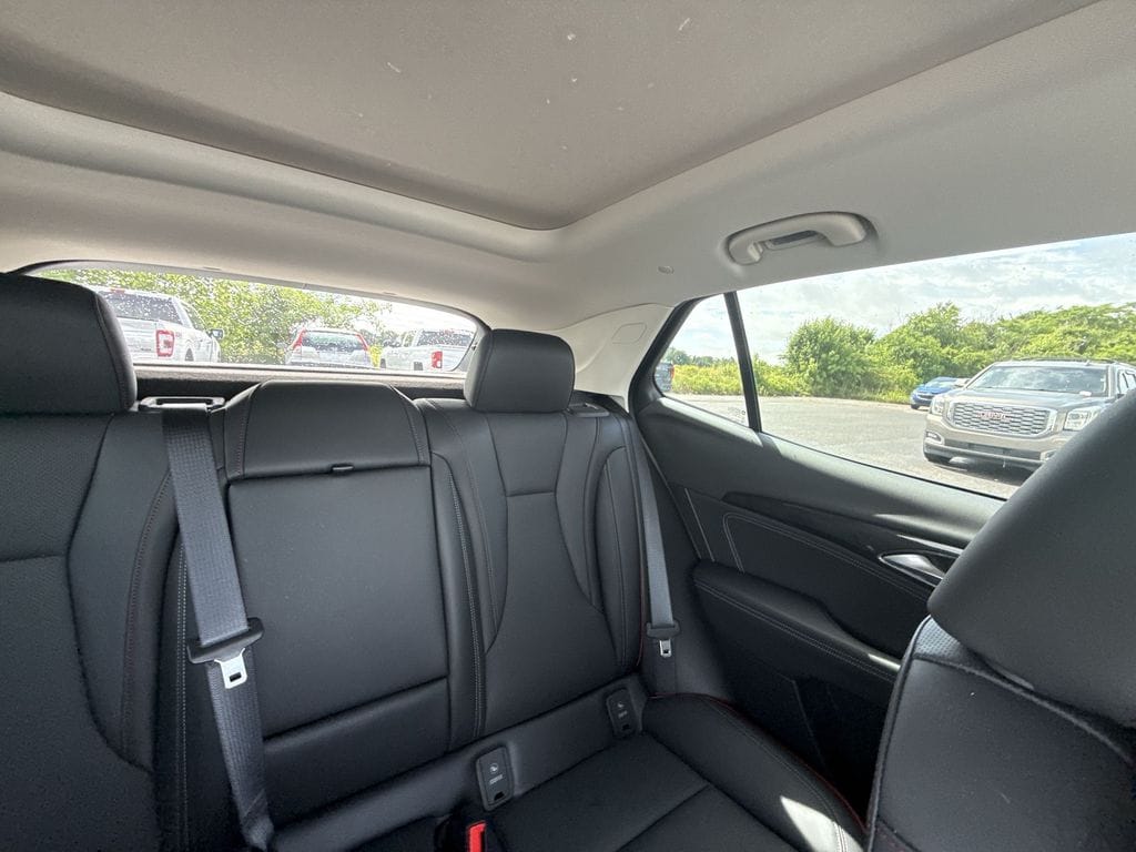 2023 Buick Envision Essence - Photo 12