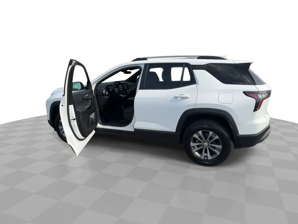 2025 Chevrolet Equinox LT - Photo 6