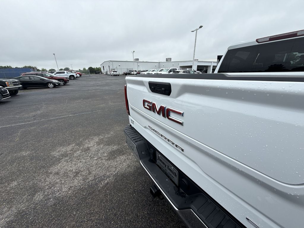 2025 GMC Sierra 1500 SLT - Photo 38