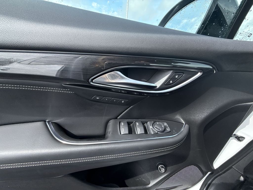 2023 Buick Envision Essence - Photo 30