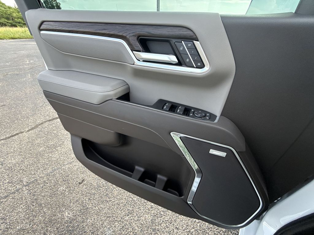 2026 GMC Sierra 1500 SLT - Photo 30