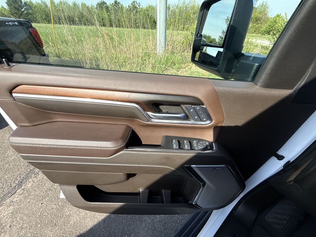 2024 GMC Sierra 2500HD Denali - Photo 29