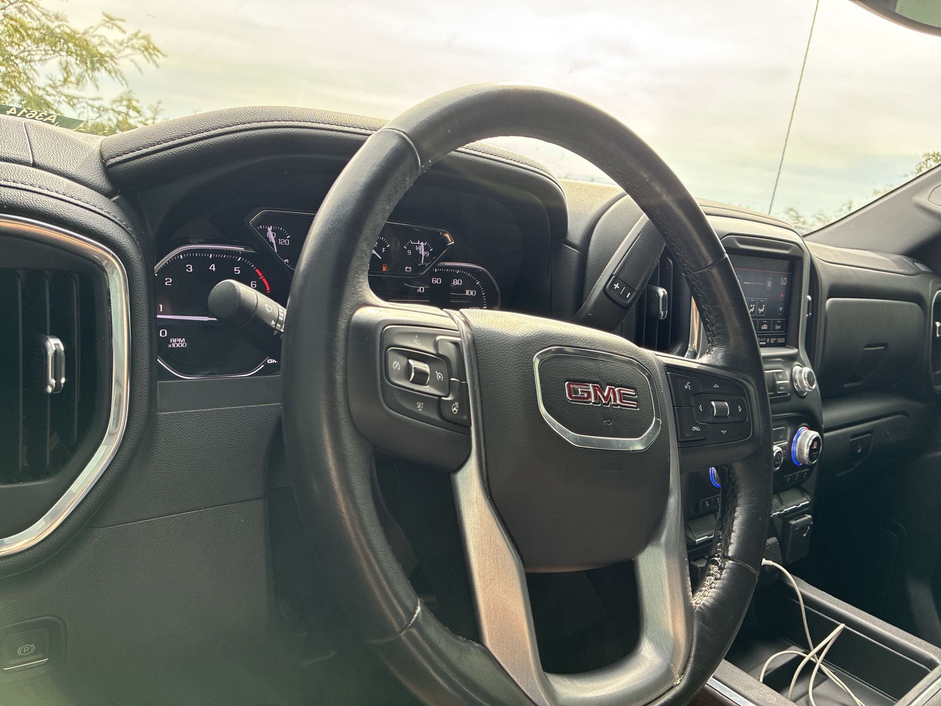 2021 GMC Sierra 1500 SLT - Photo 16