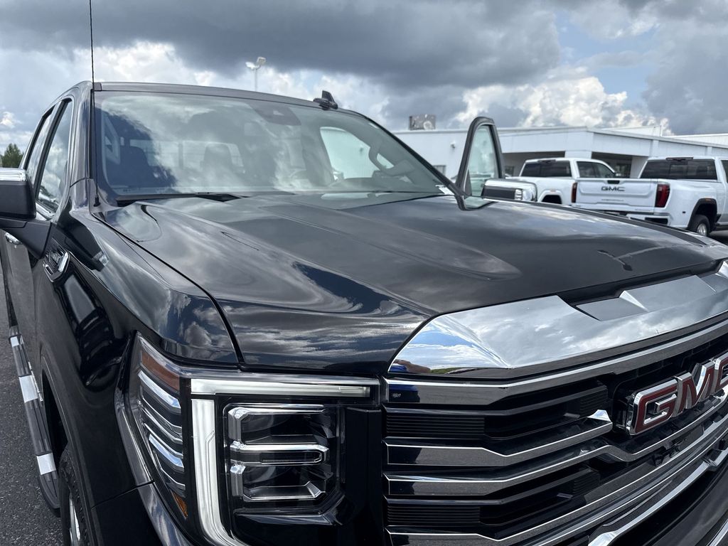 2024 GMC Sierra 1500 SLT - Photo 37