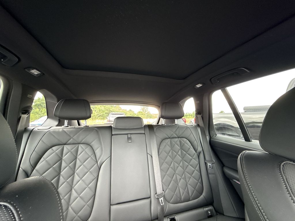 2025 BMW X5 40i - Photo 28