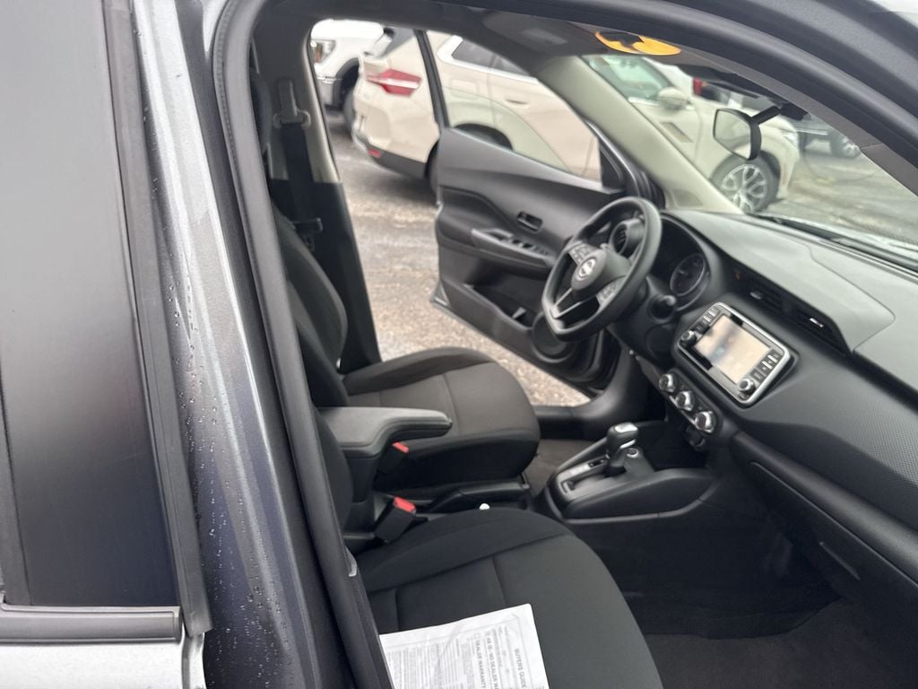 2024 Nissan Kicks S - Photo 35