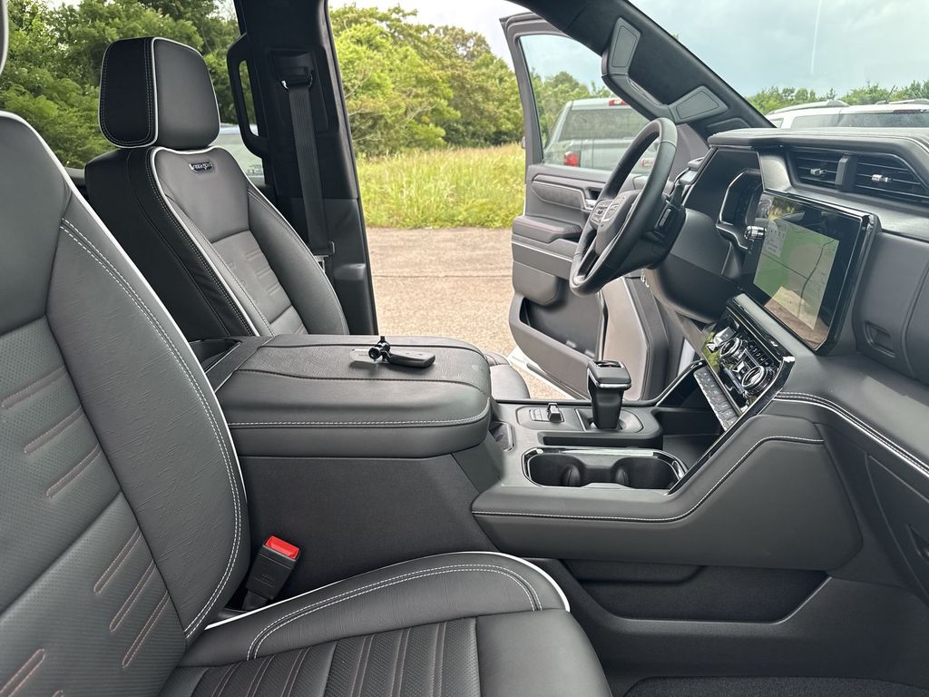 2026 GMC Sierra 1500 AT4X - Photo 13