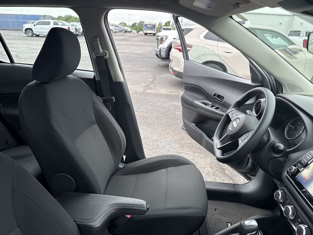 2024 Nissan Kicks S - Photo 13
