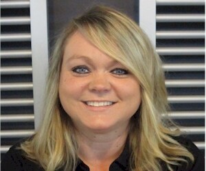 Staff member MELISSA SAWYERS from ID_0559d9bab138