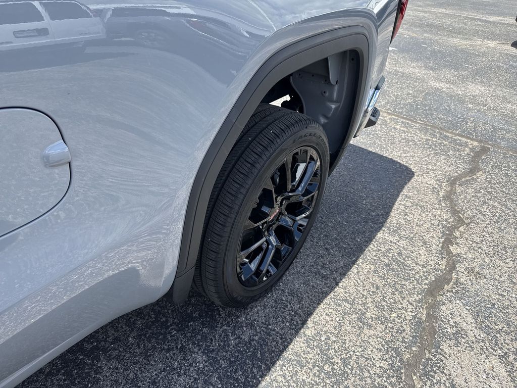 2024 GMC Sierra 1500 Pro - Photo 40