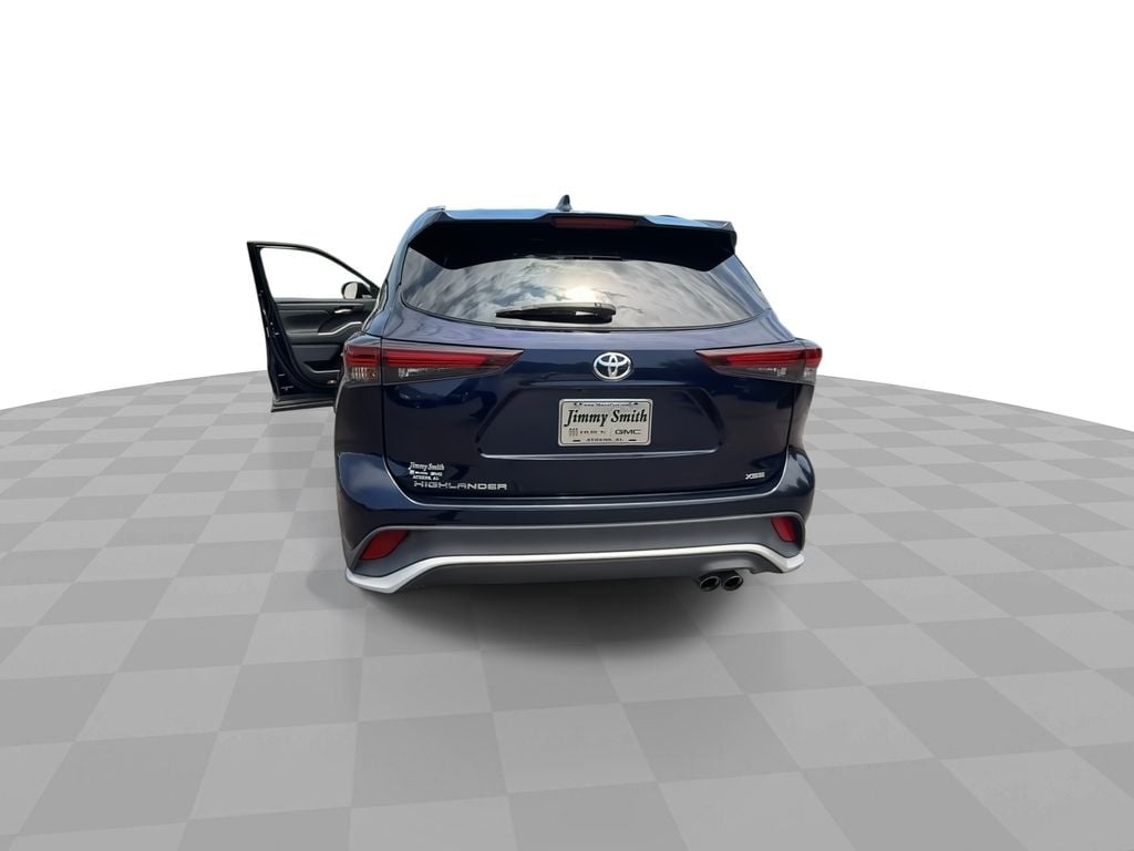 2024 Toyota Highlander LE - Photo 7