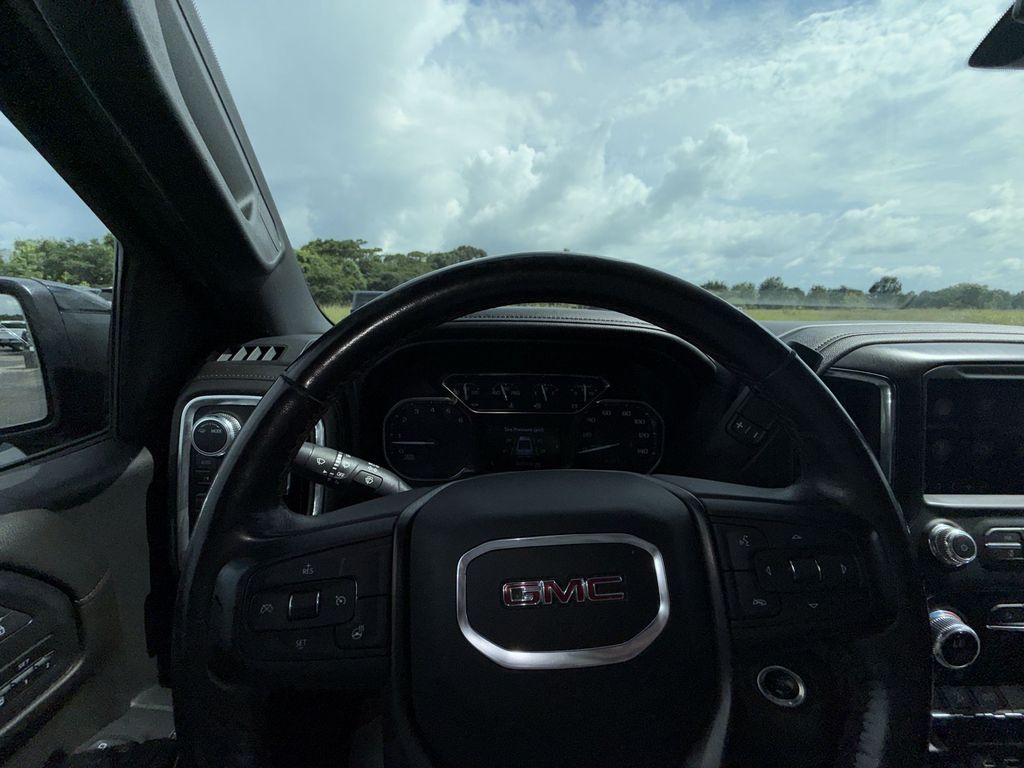 2021 GMC Sierra 1500 AT4 - Photo 17