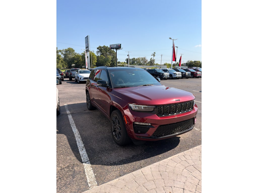 2025 Jeep Grand Cherokee