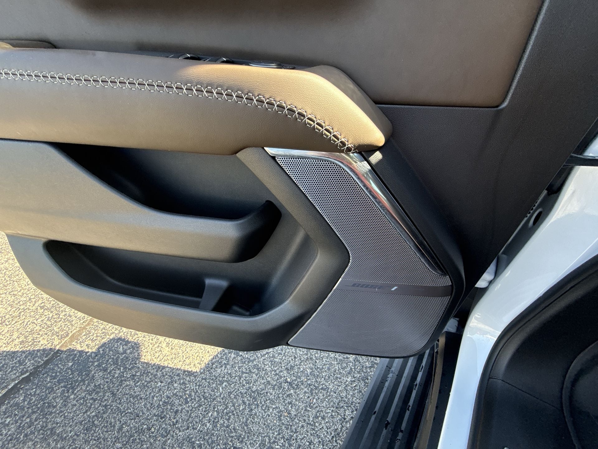 2026 GMC Yukon Denali Ultimate - Photo 31