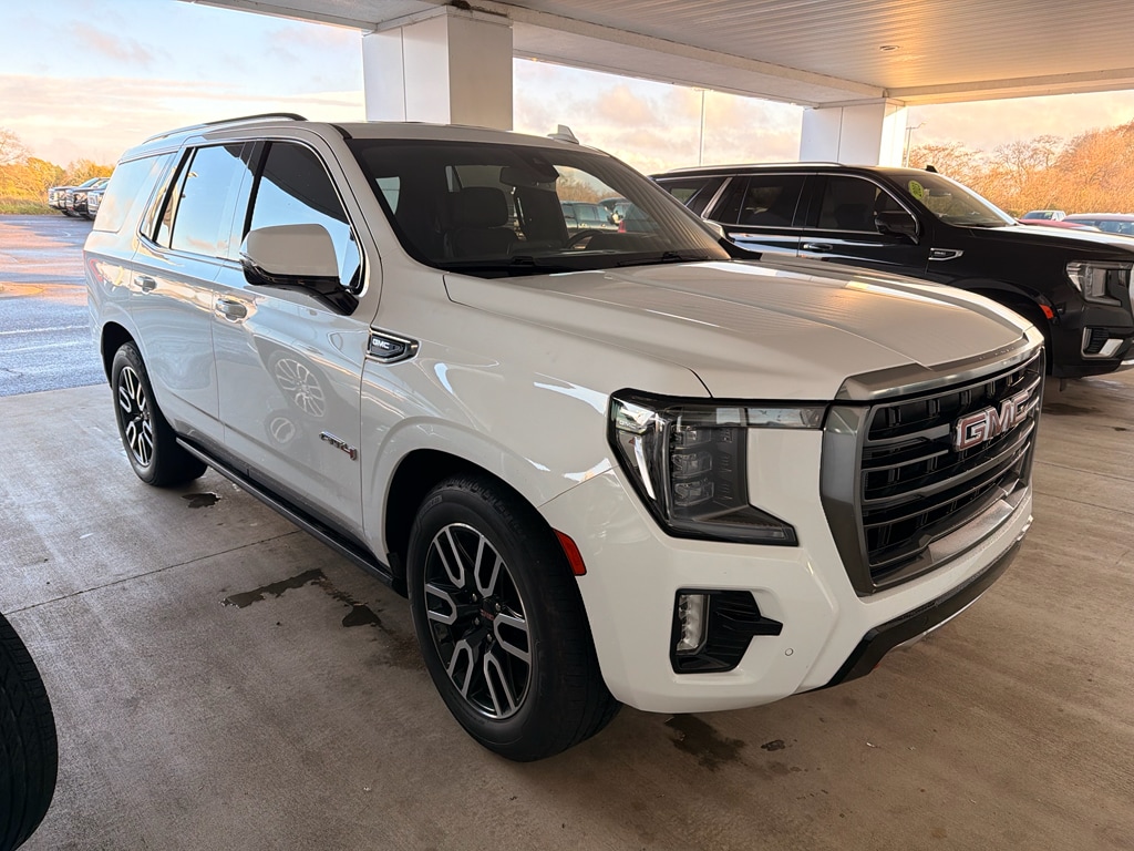 2021 GMC Yukon AT4's photo