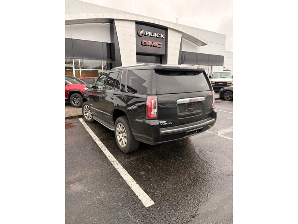 2020 Gmc Yukon Denali photo 3