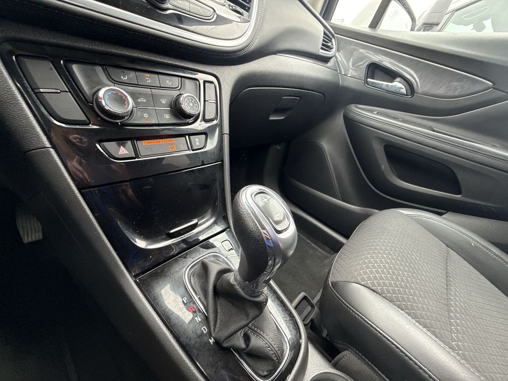 2022 Buick Encore Preferred - Photo 22