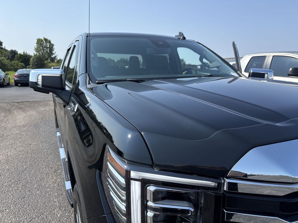 2025 GMC Sierra 1500 SLT - Photo 37