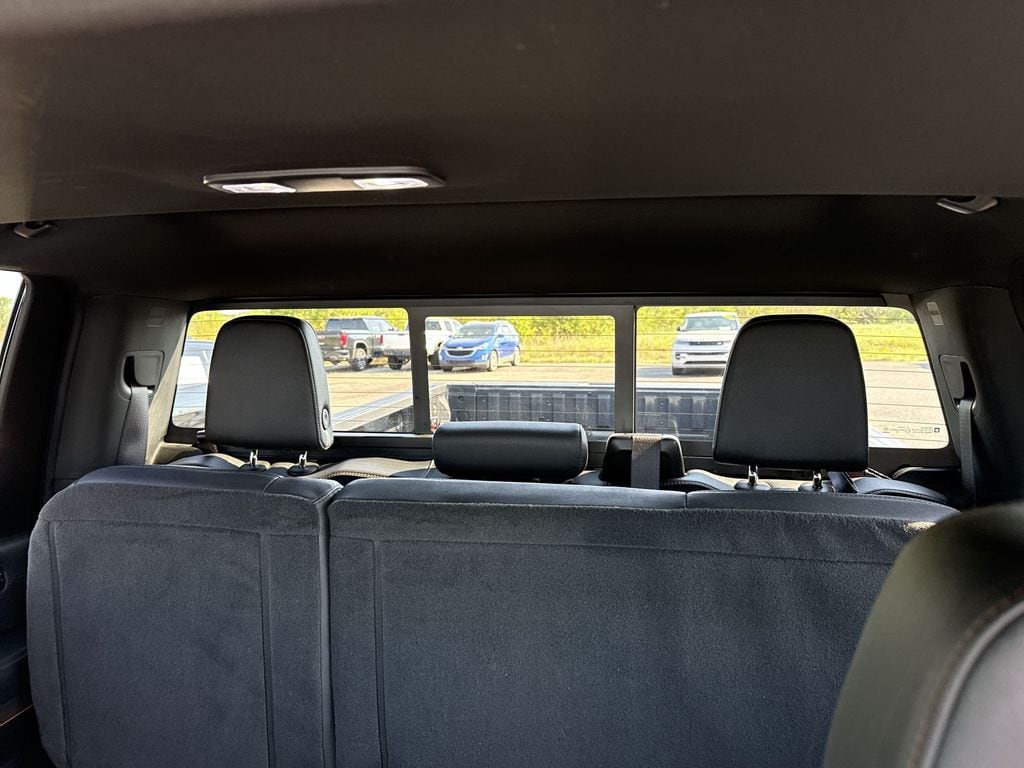2024 GMC Sierra 2500HD AT4 - Photo 11