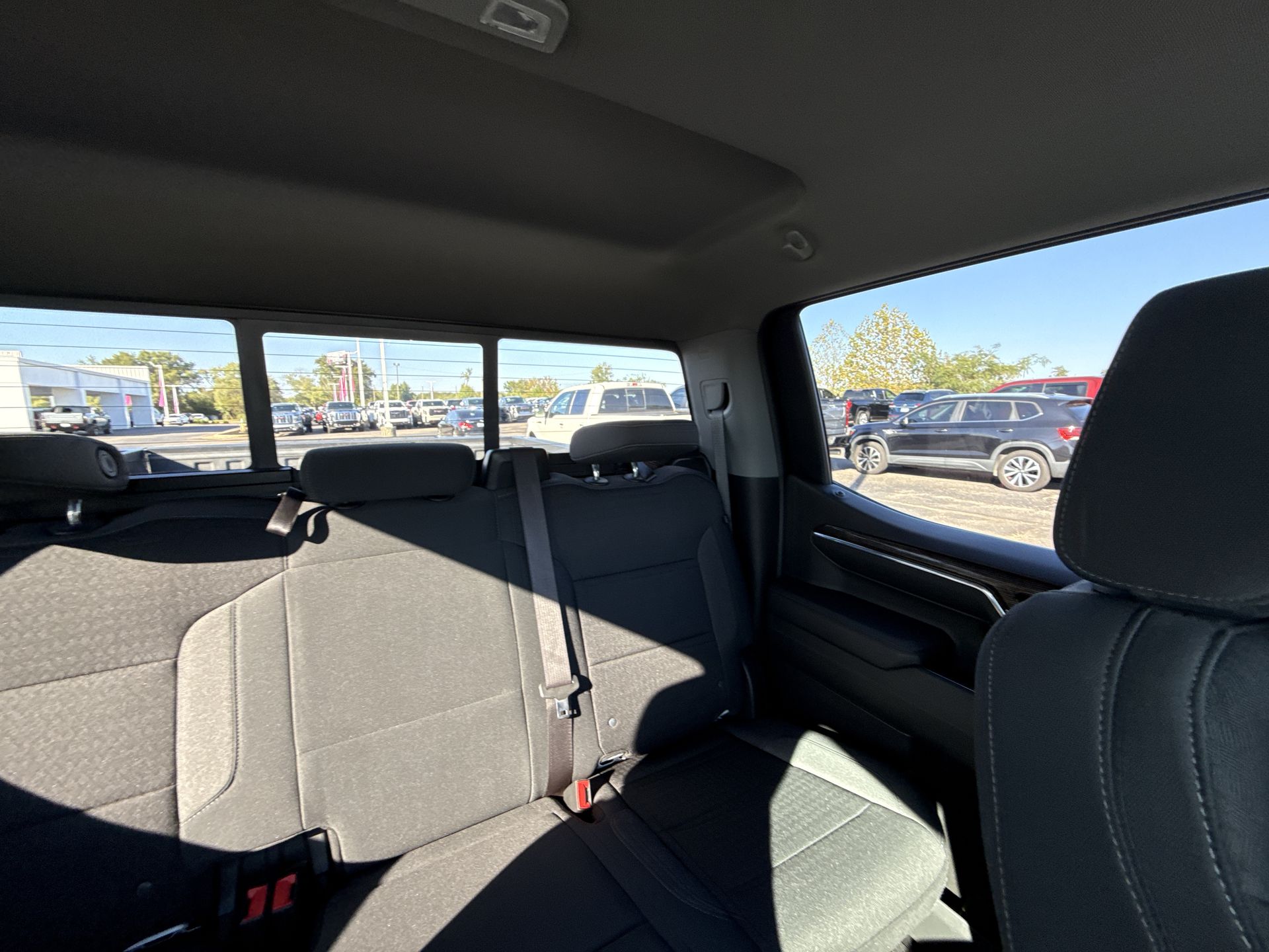 2024 GMC Sierra 1500 SLE - Photo 13