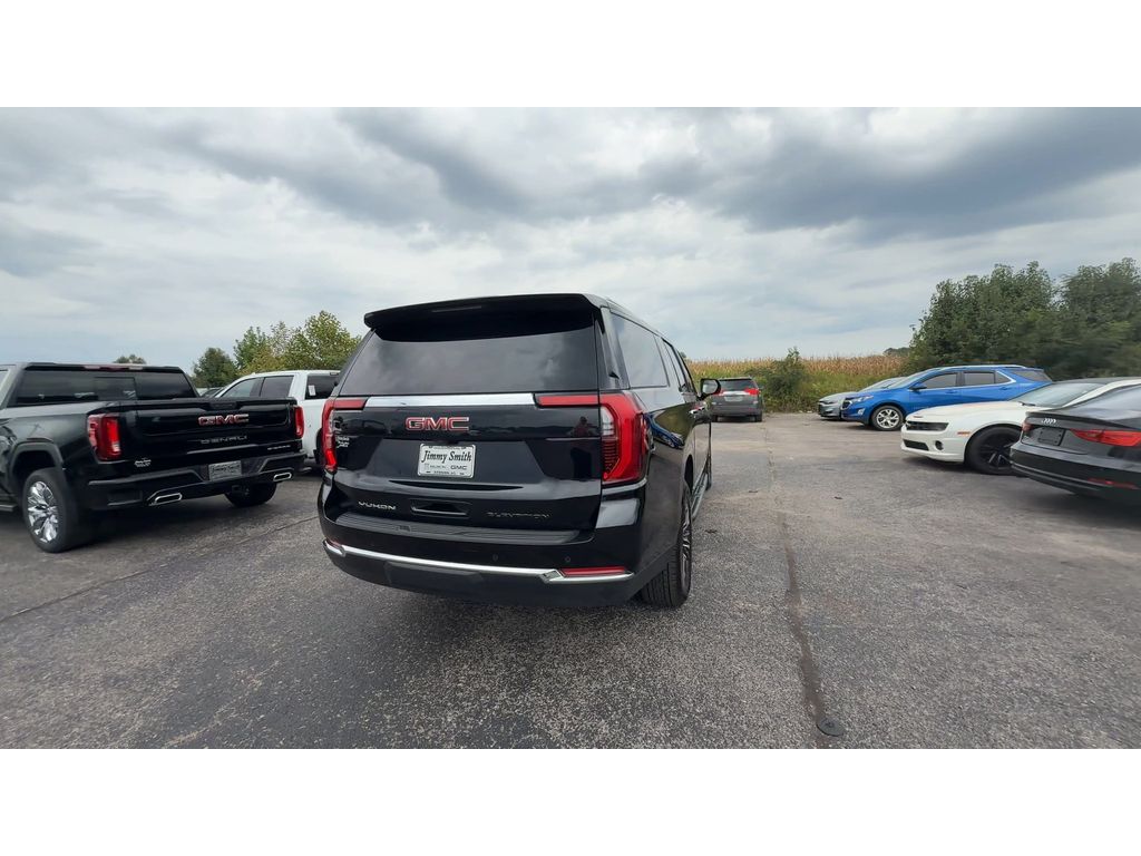 2026 GMC Yukon XL Elevation - Photo 6
