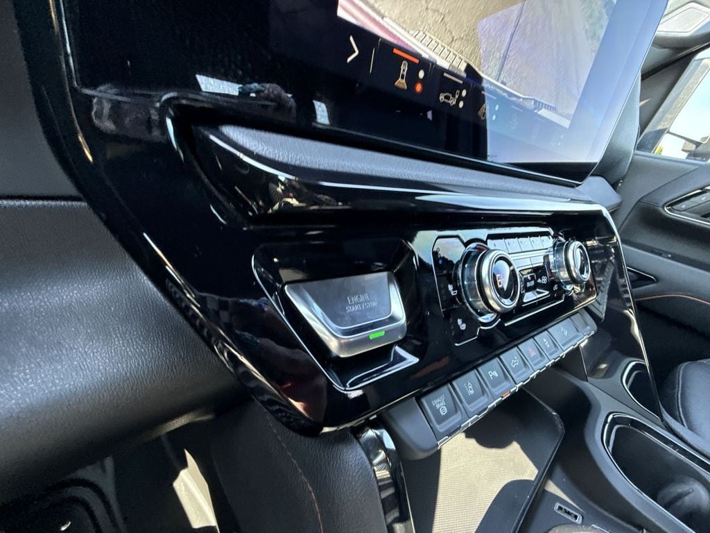 2024 GMC Sierra 2500HD AT4 - Photo 23