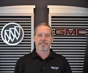 Staff member DARIN TUCKER from ID_0b28ab9f91e3