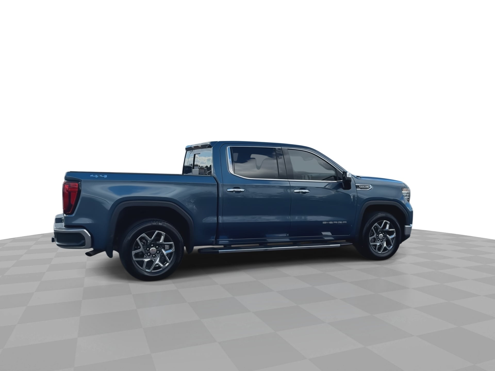 2024 GMC Sierra 1500 SLT - Photo 9