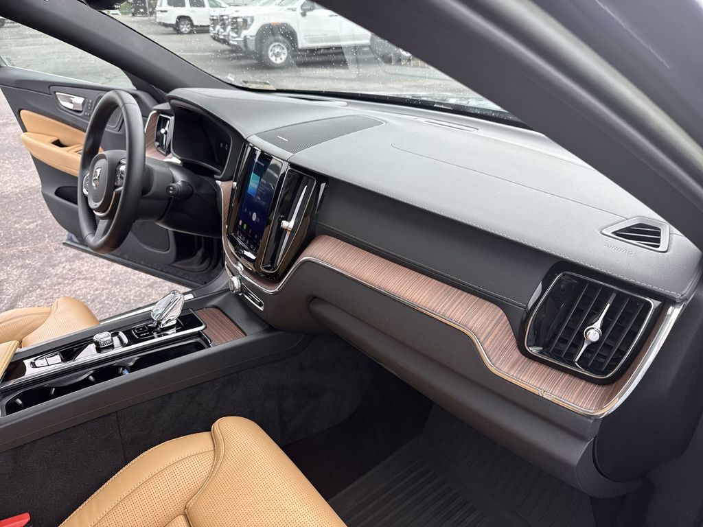 2023 Volvo XC60 Ultimate - Photo 36