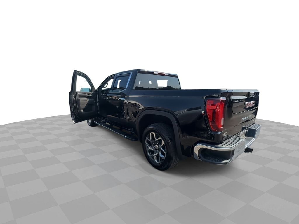 2025 GMC Sierra 1500 SLT - Photo 6