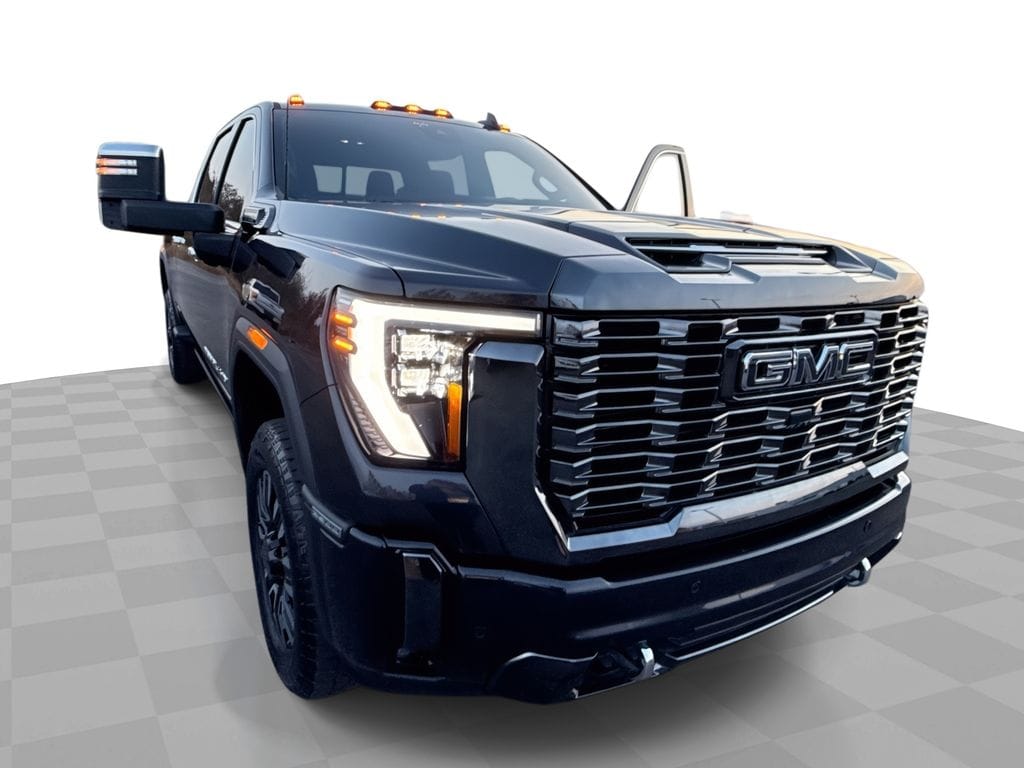 2024 GMC Sierra 2500HD Denali Ultimate's photo