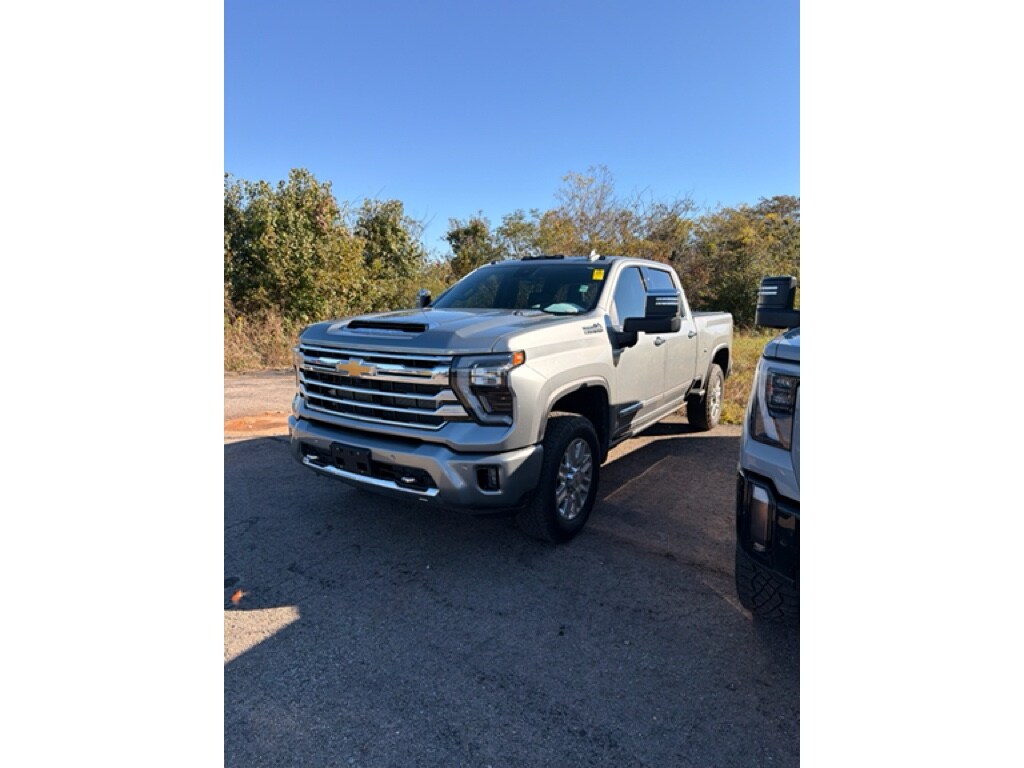 Used 2024 Chevrolet Silverado 2500 HD High Country Truck