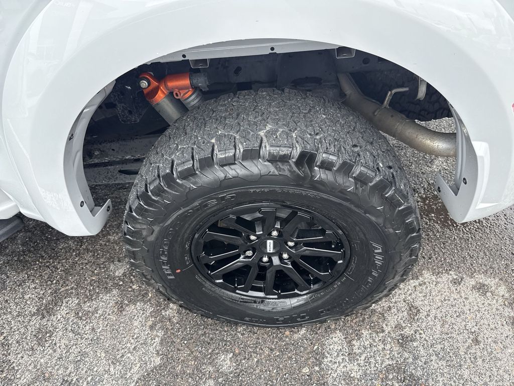 2024 Ford F-150 Raptor - Photo 40