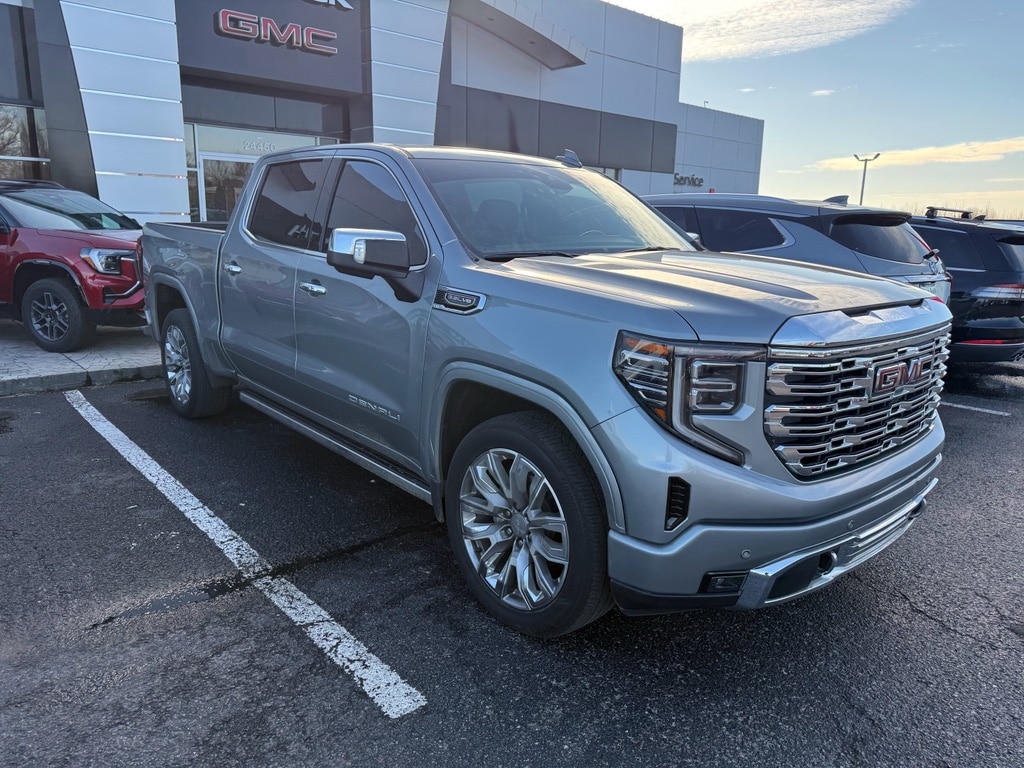 2025 GMC Sierra 1500 Denali's photo