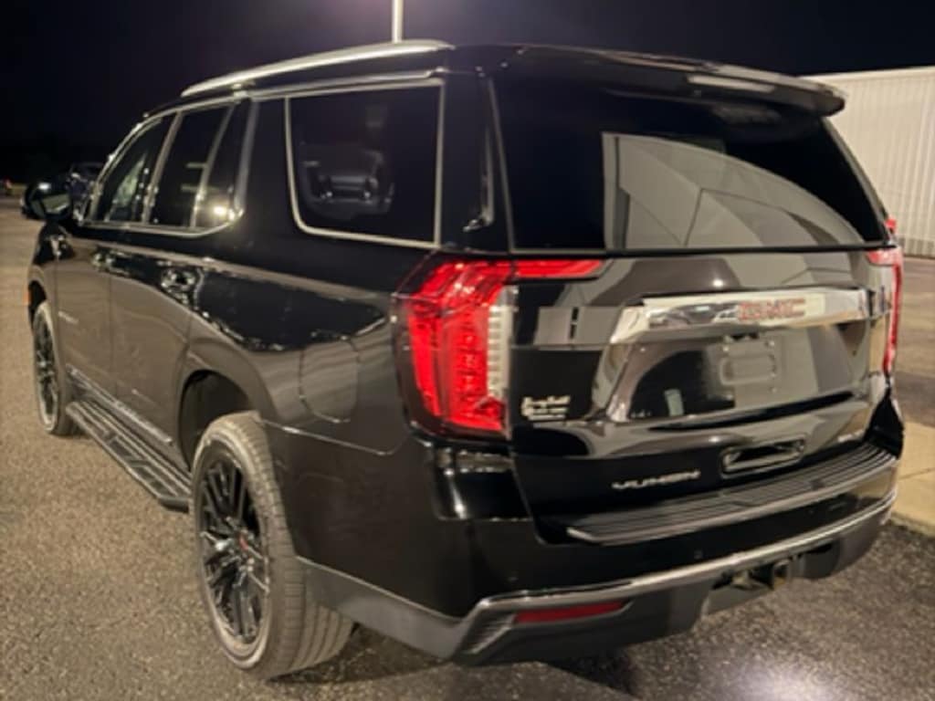 Used 2021 GMC Yukon SLT SUV