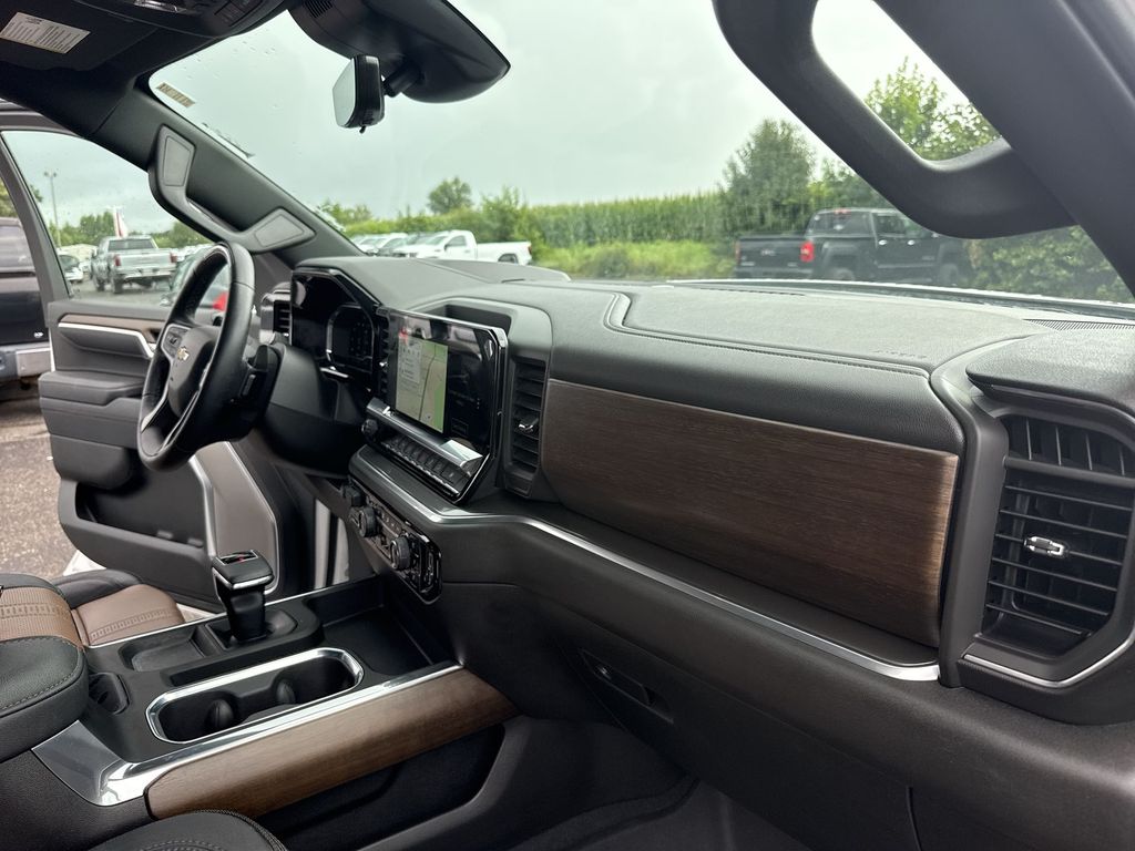 2025 Chevrolet Silverado 1500 High Country - Photo 36