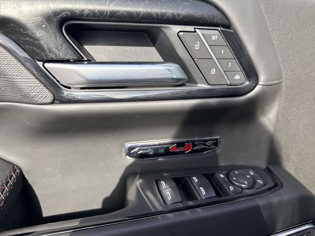 2026 GMC Sierra 1500 AT4X - Photo 30