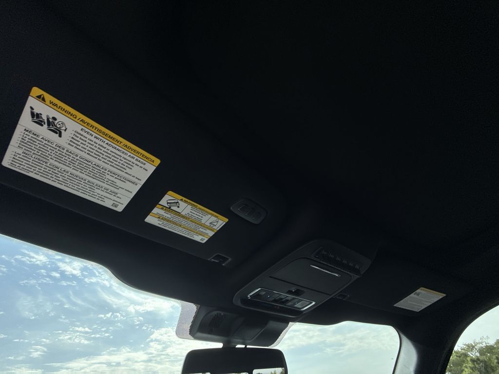 2025 Ford F-150 Raptor - Photo 25