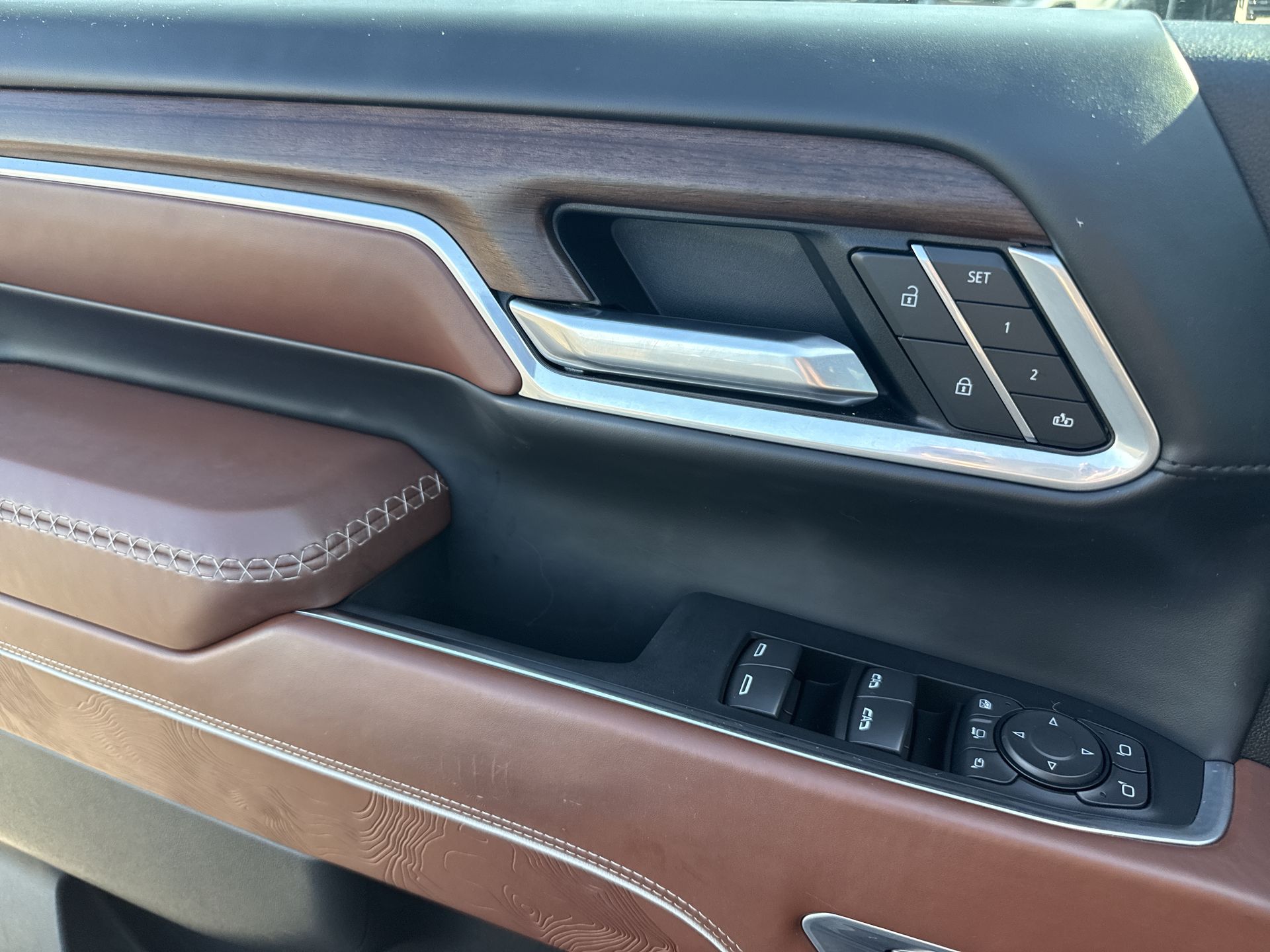 2025 GMC Sierra 2500HD Denali Ultimate - Photo 29